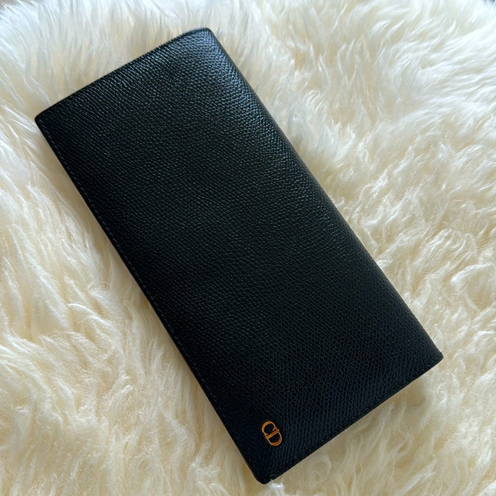 Christian DIOR Long Wallet with zipper compartment in Excellent condition